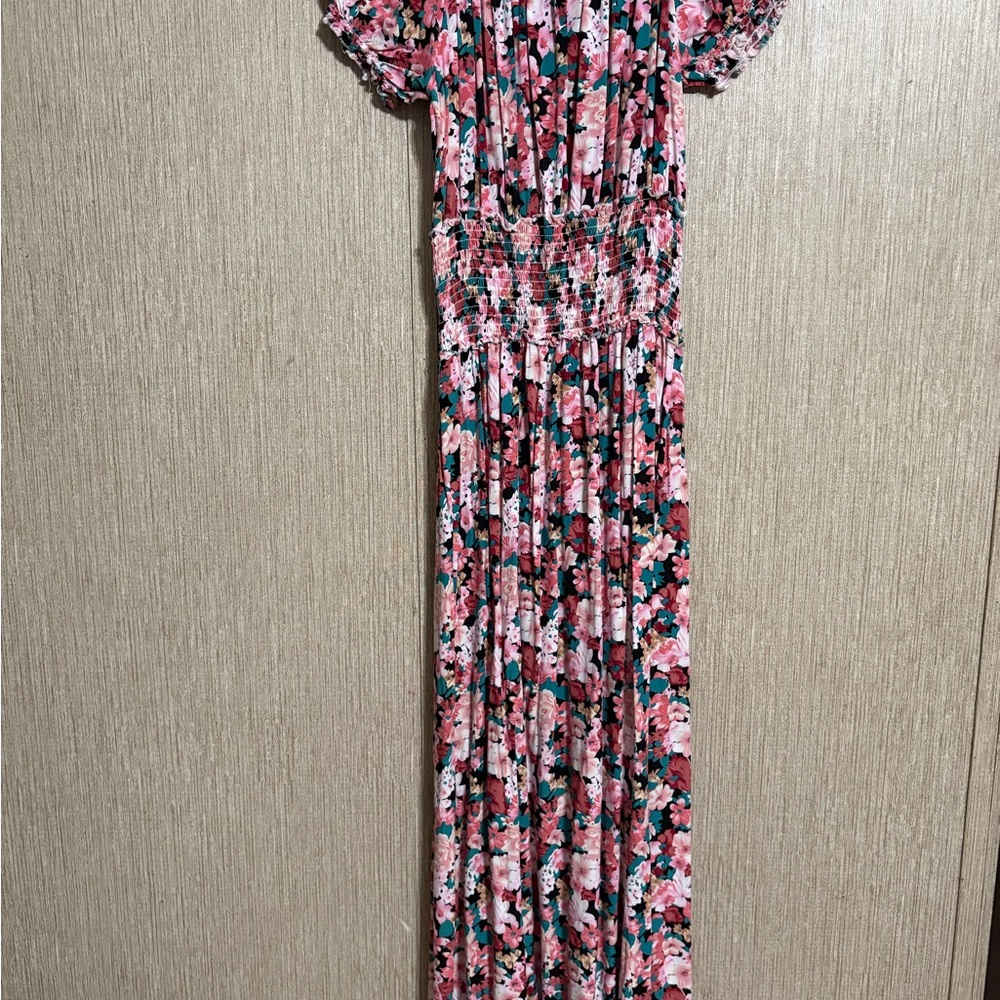 Floral Maxi Dress with Puff Sleeves